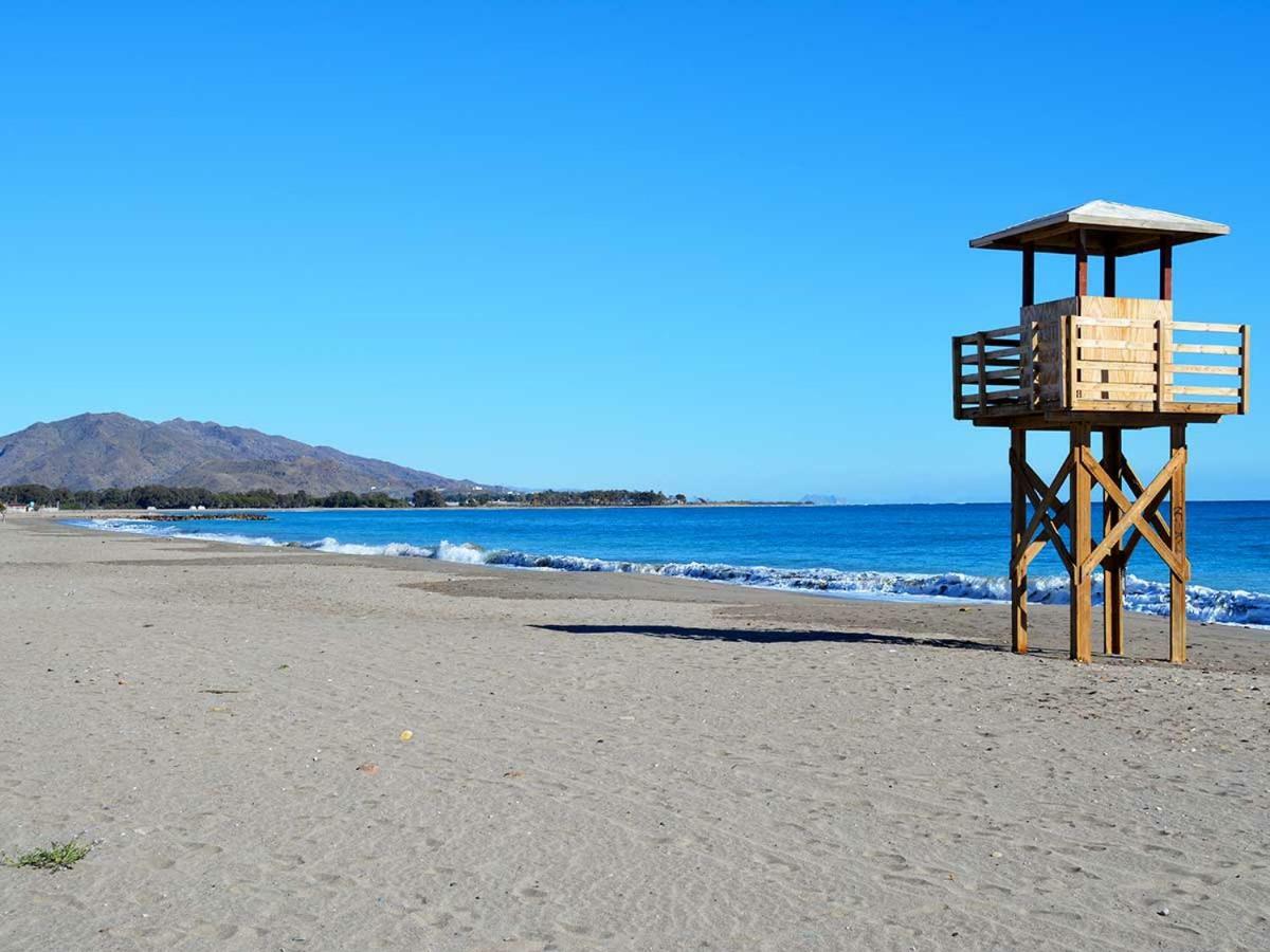 Casa vacanze Precioso Adosado A 100 Metros Del Mar En Vera-playa! Las Bombardas