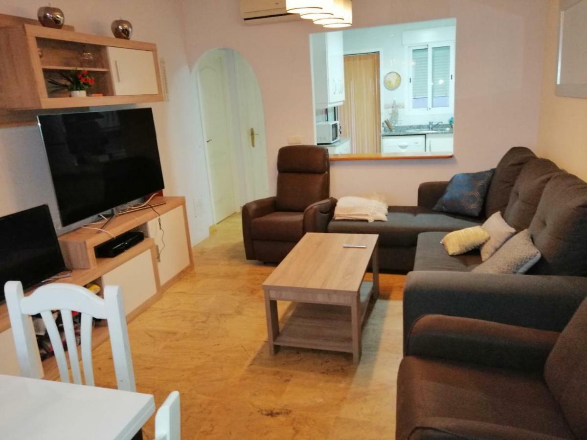 Precioso Adosado A 100 Metros Del Mar En Vera-playa! Holiday home Las Bombardas