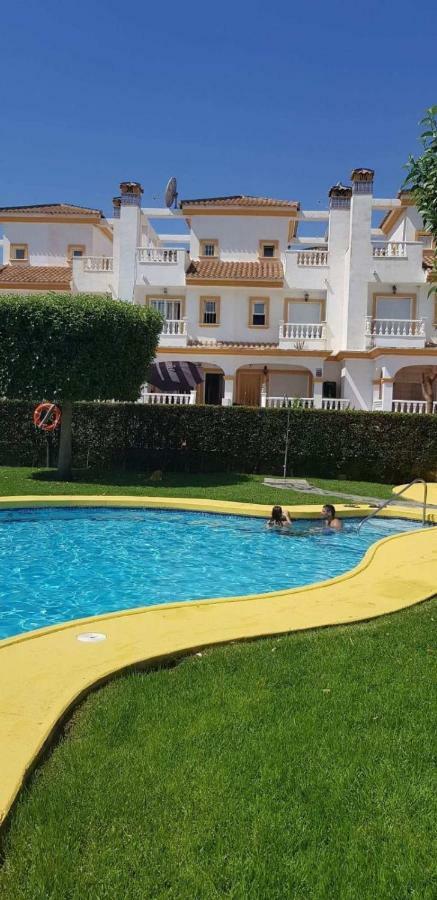 Precioso Adosado A 100 Metros Del Mar En Vera-playa! Holiday home Las Bombardas