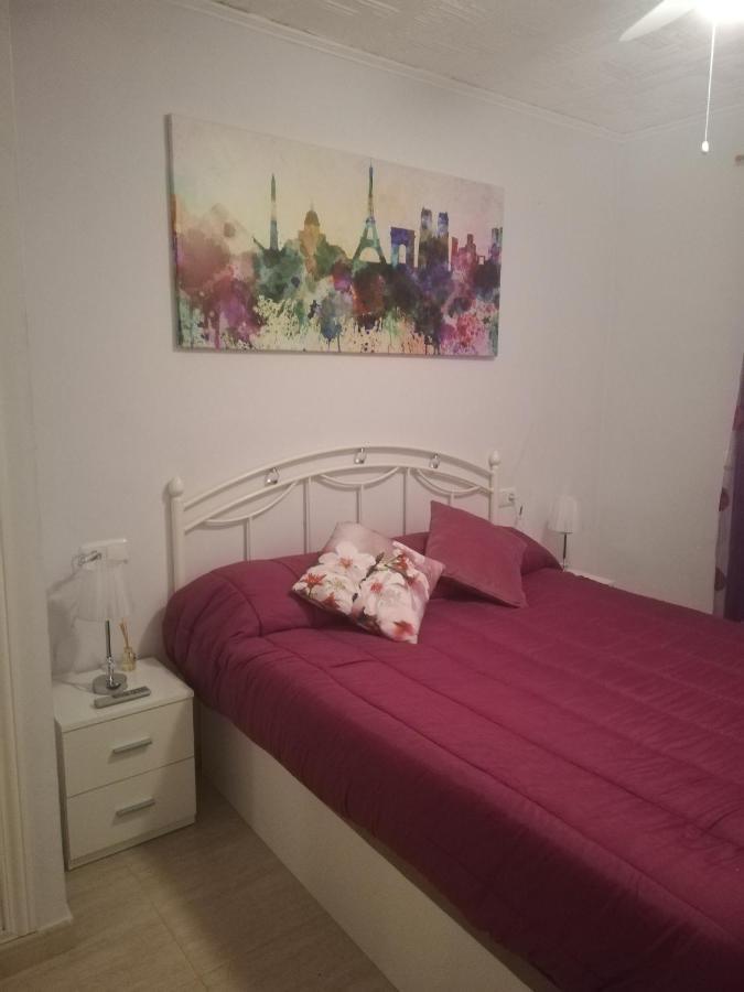 Precioso Adosado A 100 Metros Del Mar En Vera-playa! Holiday home